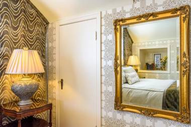 Crystal's View Bed & Breakfast