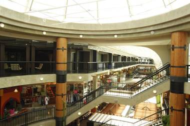 The Lonsdale Quay Hotel