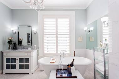 Historic Lyons House