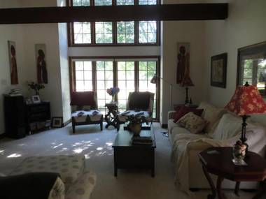 Cedar Gables Bed & Breakfast