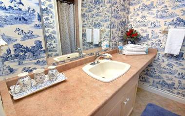 Cobblestone Bed and Breakfast