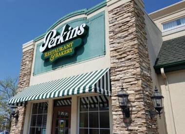 Skyline Hotel & Waterpark