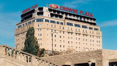 Crowne Plaza Hotel-Niagara Falls/Falls View an IHG Hotel