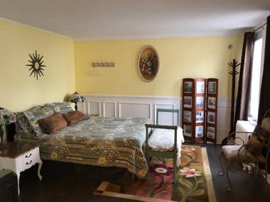 Blue Gables Bed and Breakfast