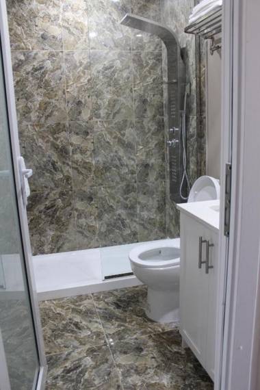 Super 8 by Wyndham Niagara Falls ON