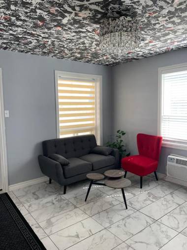 Choice Inn by the falls