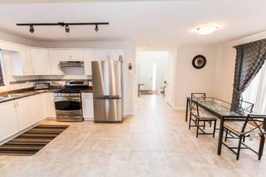 Fallsview Family Home