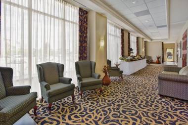 Newmarket Hotel and Suites