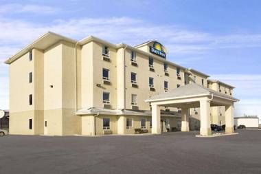 Days Inn by Wyndham Moose Jaw