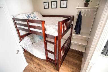 MtlVacationRentals - MTL ZOO