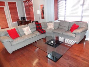 Apart Hotel Montreal by Les Terrasses Saint Urbain