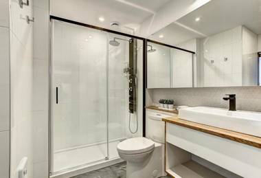 Pierce Boutique Apartments by Simplissimmo