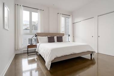 Sonder at Penny Lane