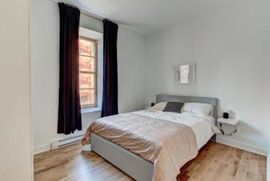 Hotel Rasco - Old Montreal