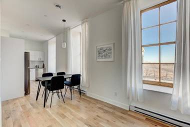 Hotel Rasco - Old Montreal