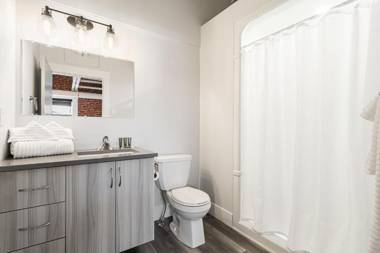 Station 1 - Suites Boutique Hotel