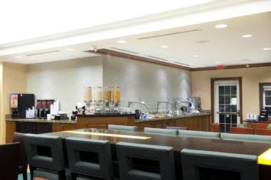 Residence Inn by Marriott Mississauga-Airport Corporate Centre West