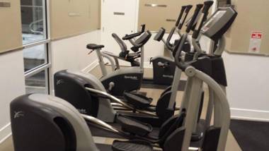 2 BEDROOM 2 Bathroom Best Value Prime Location in Missisauga