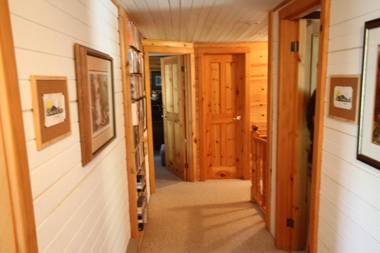 Sunny Rock Bed & Breakfast