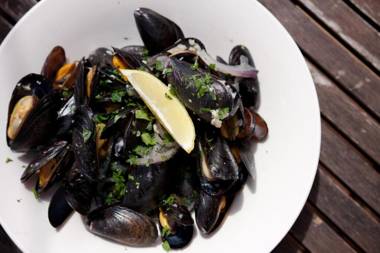 Salt Shaker Deli & Inn