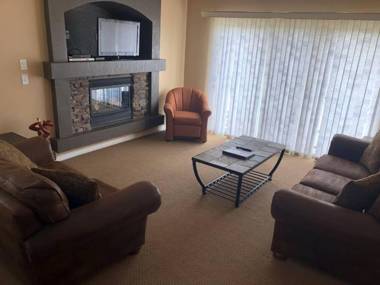 Paradise Canyon Golf Resort Luxury Condo U405