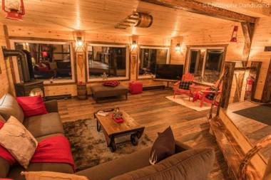 Le Trappeur - Les Chalets Spa Canada