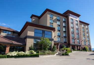 Hotel Kelowna & Conference Centre