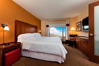 Four Points by Sheraton Kelowna Airport