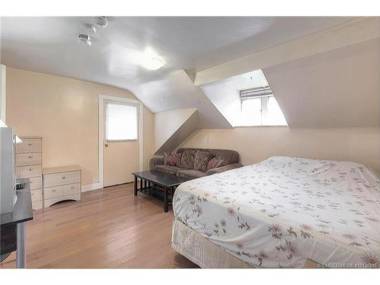 Kelowna Okanagan Lake Hostel