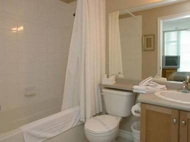 Sunset Waterfront Kelowna