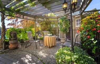 A Vista Villa Couples Retreat