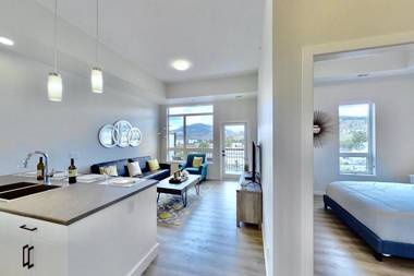 Brand New Top Floor Condo Downtown