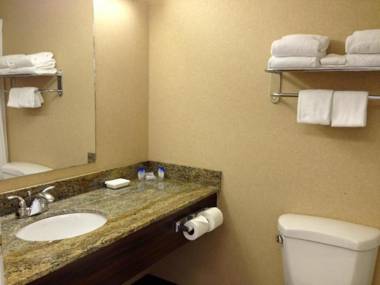 Rodeway Inn & Suites