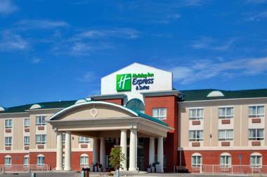Holiday Inn Express Hotel & Suites-Hinton an IHG Hotel