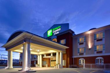 Holiday Inn Express Hotel & Suites-Hinton an IHG Hotel