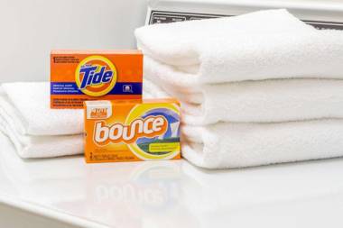 Super 8 by Wyndham Guelph