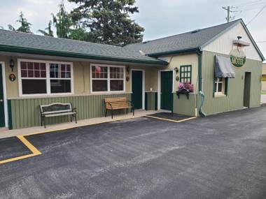 Maple Leaf Motel