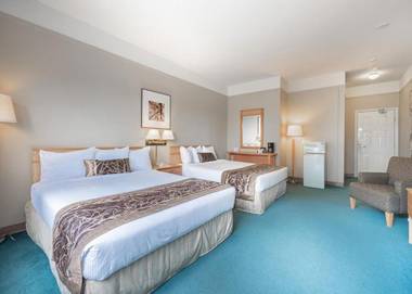 The Cedars Inn Hotel & Convention Centre