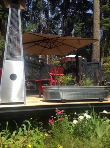 Salt Spring Carriage House B&B