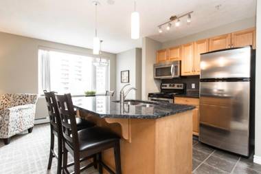 Canterra Suites Hotel