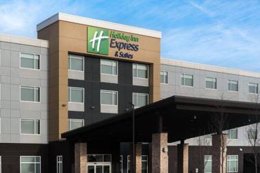 Holiday Inn Express & Suites - West Edmonton-Mall Area an IHG Hotel