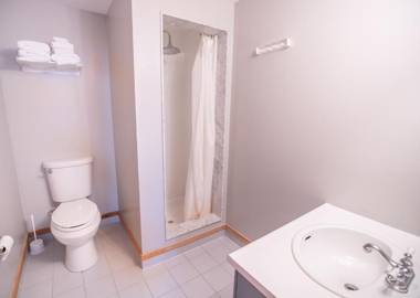 Chateau Ridge 218 Blue Mountain 2BR Slope side Chateau Ridge