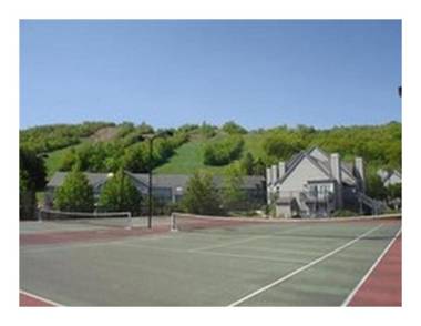 Loft with a view of Blue - Free Wifi Linens and Towels Included