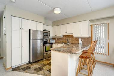 Ski In Out Mountainside Chalet 83001