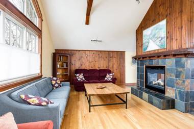 Blue View 1 Aurora Chalet 84144