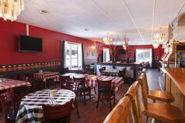 Thriftlodge Cochrane