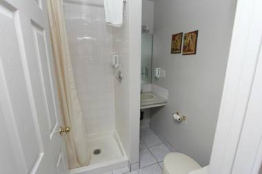 Royal Hotel Chilliwack