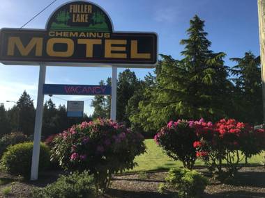 Fuller Lake Chemainus Motel