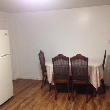 Wright's Creek Apartment