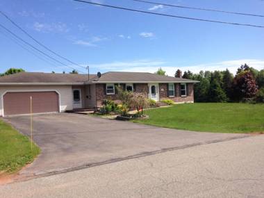 Wright's Creek Apartment